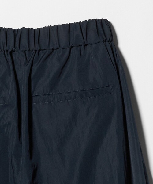 MARW UNITED ARROWS(マルゥ ユナイテッドアローズ)の「<MARW UNITED ARROWS>3タック ワイド テーパードパンツ 撥水(その他パンツ・レディース・ホワイト/ネイビー・38/36)」の21枚目の写真