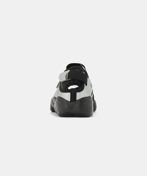 NIKE(ナイキ)の「【NIKE/ ナイキ】Air Rift Dot(その他シューズ・レディース・ブラック・24cm/23cm/25cm/22cm)」の3枚目の写真
