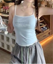 Chiina（チーナ）の「【Chiina】配色ロゴプリントコンパクトキャミソール（キャミソール）」