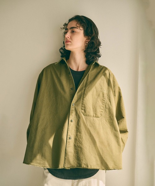 kha:ki(カーキ)の「「KHA:KI / カーキ」TENT LINE FATIGUE SHIRT(シャツ/ブラウス・レディース・オリーブ/ベージュ/グレイッシュベージュ・1/2)」の5枚目の写真
