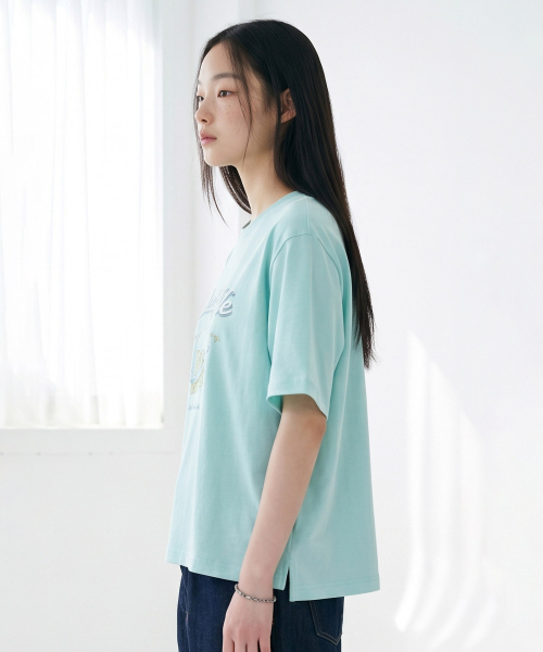 CHASECULT(チェイスカルト)の「女性クールグラフィック半袖Tシャツ-FCRG5879E0S(Tシャツ/カットソー・レディース・ミント・85/90)」の3枚目の写真