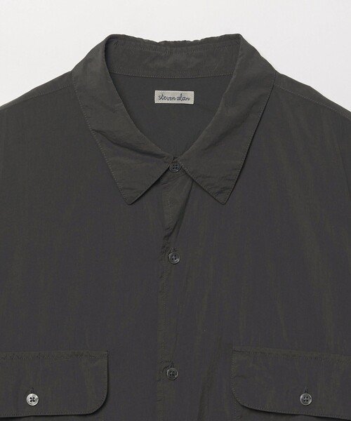 Steven Alan(スティーブンアラン)の「<Steven Alan> シアー ナイロン ガーメントダイ シャツ(シャツ/ブラウス・メンズ・モカ/ダークグレー・XL/L/M/S)」の6枚目の写真