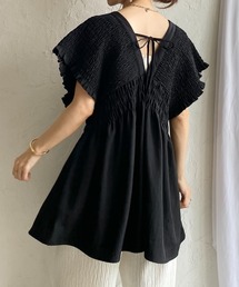深Vネック フレンチスリーブ 楊柳 シャーリング チュニックブラウス