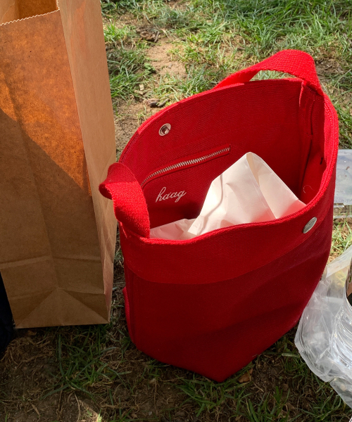 haag(ヘイグ)の「a bread bag (red)(トートバッグ・レディース・その他・FREE)」の2枚目の写真