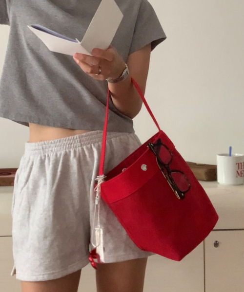 haag(ヘイグ)の「a bread bag (red)(トートバッグ・レディース・その他・FREE)」の6枚目の写真