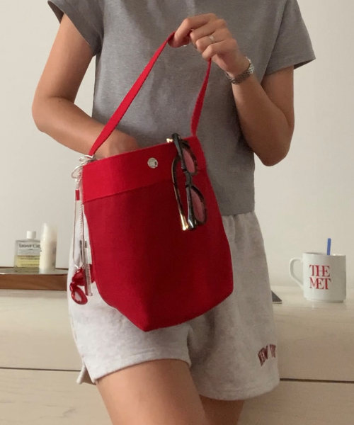 haag(ヘイグ)の「a bread bag (red)(トートバッグ・レディース・その他・FREE)」の7枚目の写真