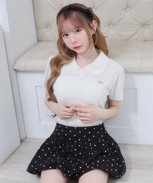 Rmine(アールマイン)の「スカラップ襟 リブニット トップス(半袖)(ニット/セーター・レディース・ネイビー/ホワイト/ブルー/グレー・FREE)」の2枚目の写真