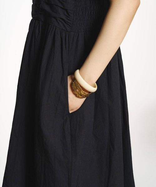 ROSE BUD(ローズバッド)の「【ROSE BUD別注】INDIA IS BEAUTIFUL/BLACK DRESS(ワンピース・レディース・ブラック・ONE SIZE)」の8枚目の写真