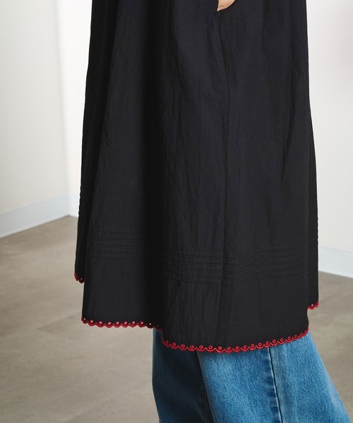ROSE BUD(ローズバッド)の「【ROSE BUD別注】INDIA IS BEAUTIFUL/BLACK DRESS(ワンピース・レディース・ブラック・ONE SIZE)」の9枚目の写真
