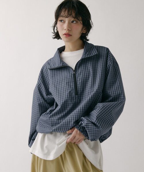 COLONY 2139（コロニートゥーワンスリーナイン）の「【MOTION】汗じみ防止刺繍ボーイフレンドTシャツ（Tシャツ/カットソー・レディース・ホワイト/ブラック・FREE）」の8枚目の写真
