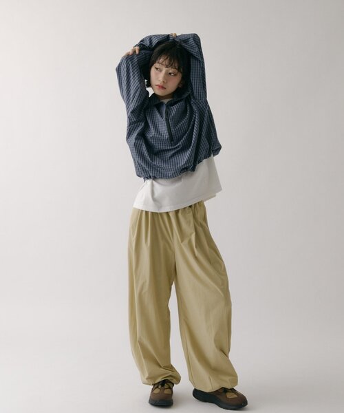 COLONY 2139（コロニートゥーワンスリーナイン）の「【MOTION】汗じみ防止刺繍ボーイフレンドTシャツ（Tシャツ/カットソー・レディース・ホワイト/ブラック・FREE）」の10枚目の写真