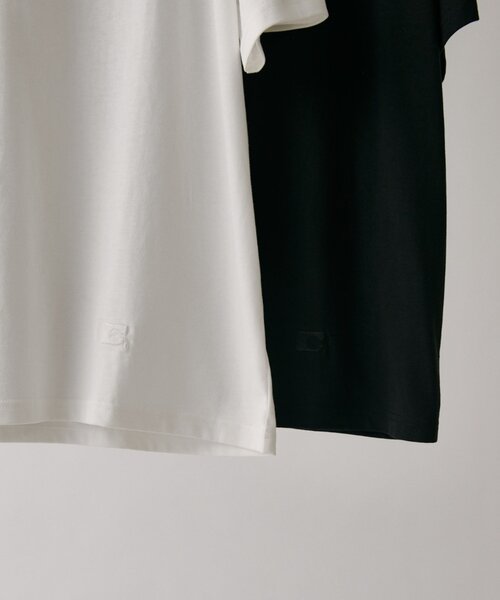 COLONY 2139（コロニートゥーワンスリーナイン）の「【MOTION】汗じみ防止刺繍ボーイフレンドTシャツ（Tシャツ/カットソー・レディース・ホワイト/ブラック・FREE）」の13枚目の写真