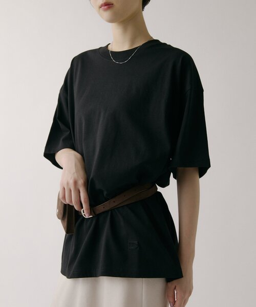 COLONY 2139（コロニートゥーワンスリーナイン）の「【MOTION】汗じみ防止刺繍ボーイフレンドTシャツ（Tシャツ/カットソー・レディース・ホワイト/ブラック・FREE）」の15枚目の写真