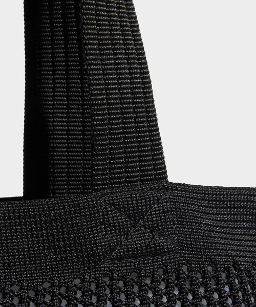 adidas(アディダス)の「クロシェ トート バッグ / アディダスオリジナルス adidas Originals(エコバッグ/サブバッグ・メンズ・ブラック・FREE)」の6枚目の写真