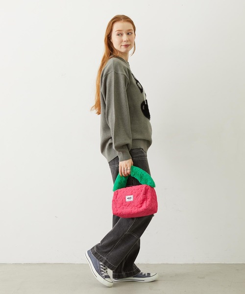 MILKFED.(ミルクフェド)の「CHERRY QUILTED FUR HANDLE BAG(ハンドバッグ・レディース・ピンク/ベージュ/ブラック・ONE SIZE)」の12枚目の写真