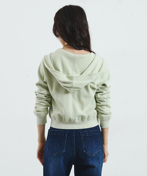 ROSE BUD(ローズバッド)の「【ROSE BUD別注】FAITH COTTON THERMAL HODDIE CARDIGAN(カーディガン/ボレロ・レディース・バーガンディー/イエロー/ライトグリーン・ONE SIZE)」の6枚目の写真