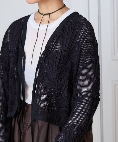 IENA LA BOUCLE(イエナラブークル)の「IENA LA BOUCLE メッシュテープ刺繍ジャケット(その他アウター・レディース・ブラック・FREE)」の19枚目の写真