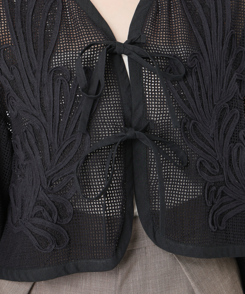 IENA LA BOUCLE(イエナラブークル)の「IENA LA BOUCLE メッシュテープ刺繍ジャケット(その他アウター・レディース・ブラック・FREE)」の6枚目の写真