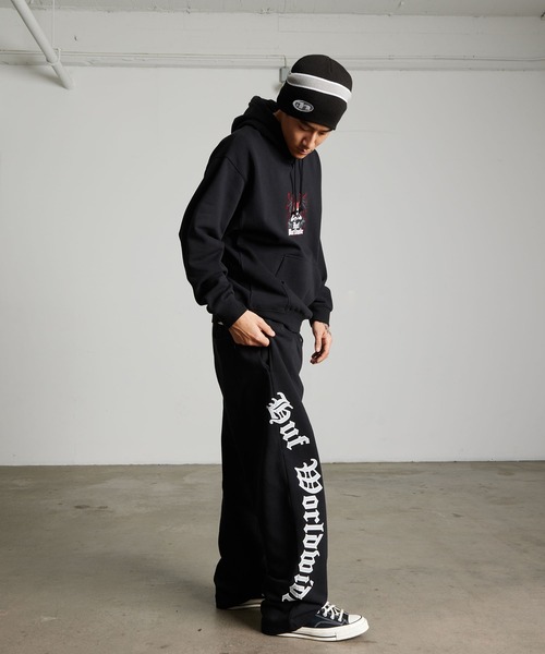 HUF(ハフ)の「OLYMPIA OPEN HEM SWEATPANT(スウェットパンツ・メンズ・ブラック・XL/L/M/S)」の11枚目の写真
