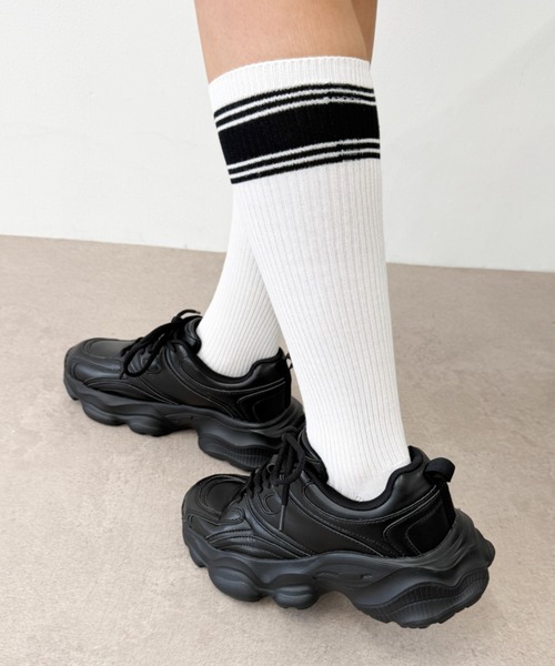WEGO(ウィゴー)の「WEGO/ウェーブソールダッドスニーカー(スニーカー・レディース・ホワイト/ブラック・MEDIUM/LARGE/SMALL)」の12枚目の写真