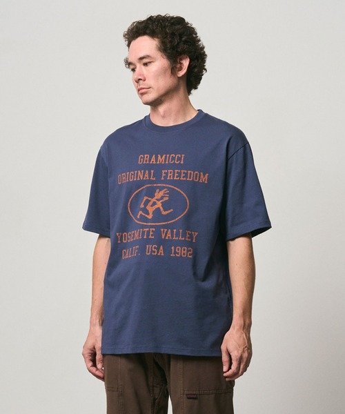 Gramicci（グラミチ）の「YOSEMITE VALLEY TEE｜ヨセミテバレーTシャツ（Tシャツ/カットソー・メンズ・ネイビー/ブラック系その他/アッシュ/イエロー系その他・S/L/XL/2XL/M）」の4枚目の写真