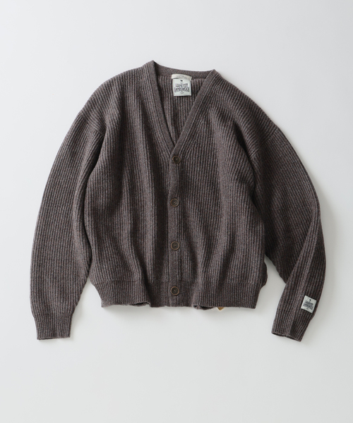 JOURNAL STANDARD relume(ジャーナルスタンダード レリューム)の「ハミルトンラムズウール 畔編み カーディガン(カーディガン/ボレロ・メンズ・イエロー/パープル/グレー/ブラック系その他・LARGE/MEDIUM)」の11枚目の写真
