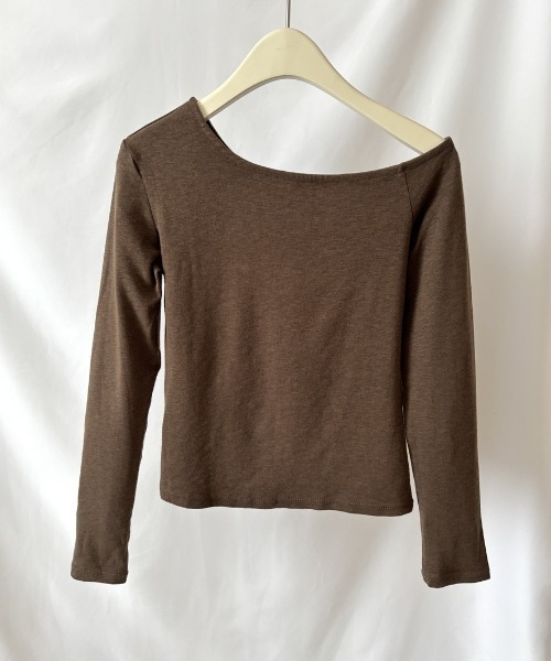 Forcement(フォースメント)の「抜け感のあるネックラインが魅力の、すっきりトップス(Tシャツ/カットソー・レディース・ブラウン/ブラック/ホワイト/グレー・FREE)」の10枚目の写真