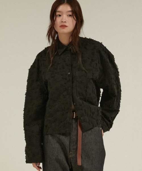 LA PEAU DE GEM(ラポドゥジェム)の「シャギージャガードシャツ / 【 LA PEAU DE GEM 】 shaggy jacquard shirt(シャツ/ブラウス・レディース・ブラック・FREE)」の2枚目の写真