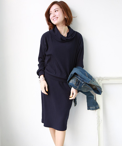 REAL CUBE(リアルキューブ)の「【30周年記念価格】REAL CUBE リブストライプセットアップ(ワンピース・レディース・オフホワイト/チャコール/ネイビー・38/36)」の12枚目の写真