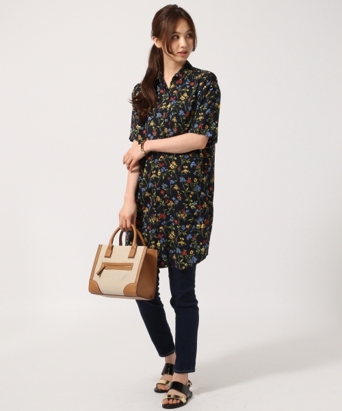 GLOBAL WORK（グローバルワーク）の「レーヨンガラシャツワンピース半袖/718773（ワンピース・レディース・オフホワイト/ブラック/ネイビー/ホワイト・LARGE/MEDIUM）」の7枚目の写真