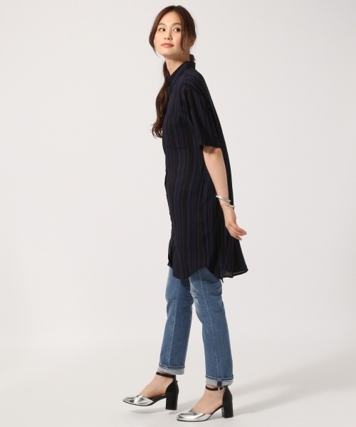 GLOBAL WORK（グローバルワーク）の「レーヨンガラシャツワンピース半袖/718773（ワンピース・レディース・オフホワイト/ブラック/ネイビー/ホワイト・LARGE/MEDIUM）」の8枚目の写真