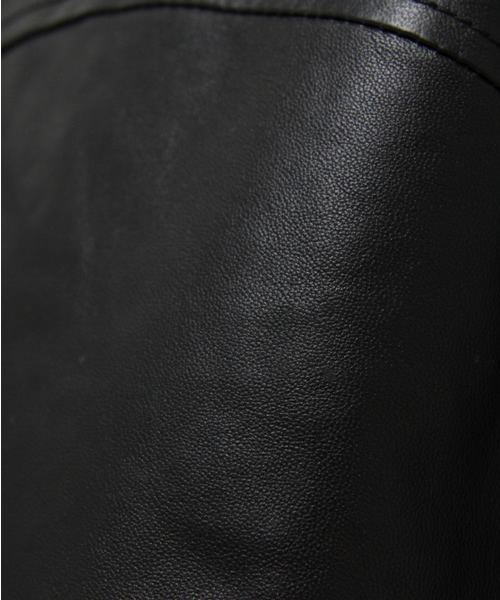 green label relaxing（グリーンレーベルリラクシング）の「レザー ZIPブルゾン GLM01（ブルゾン・メンズ・ブラック/ダークブラウン・SMALL/MEDIUM/LARGE）」の9枚目の写真