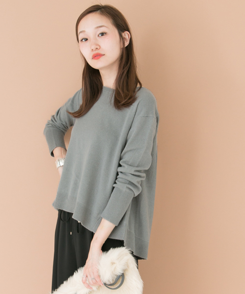 URBAN RESEARCH（アーバンリサーチ）の「UR バックフレアニット（ニット/セーター・レディース・グリーン/ピンク/グレー/ベージュ・FREE）」の7枚目の写真