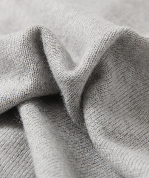 URBAN RESEARCH（アーバンリサーチ）の「UR バックフレアニット（ニット/セーター・レディース・グリーン/ピンク/グレー/ベージュ・FREE）」の12枚目の写真