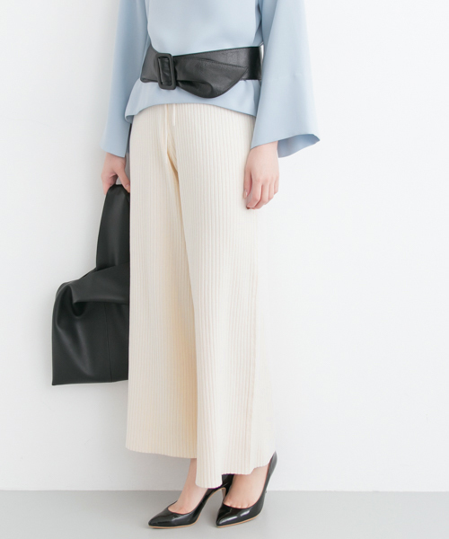 URBAN RESEARCH（アーバンリサーチ）の「 UR リブワイドパンツ（その他パンツ・レディース・オフホワイト/グレー/ピンク・FREE）」の6枚目の写真