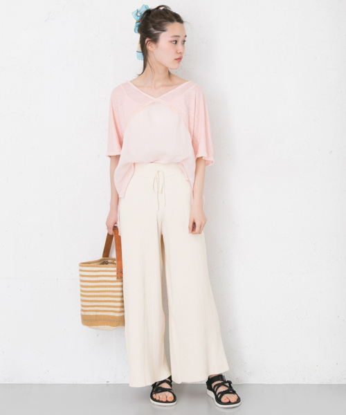 URBAN RESEARCH（アーバンリサーチ）の「 UR リブワイドパンツ（その他パンツ・レディース・オフホワイト/グレー/ピンク・FREE）」の19枚目の写真