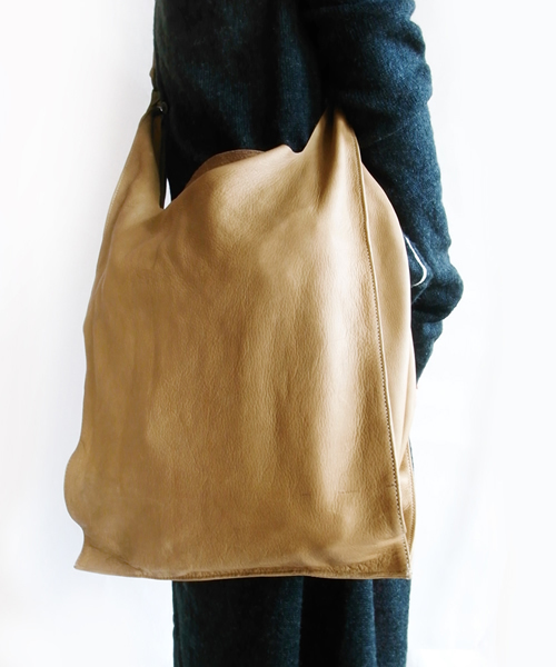 And A（アンドエー）の「レザーショルダーバッグ（ショルダーバッグ・レディース・ブラック/ベージュ/ブルー/オレンジ/ライトブラウン/グリーン/ライトブルー・FREE）」の17枚目の写真