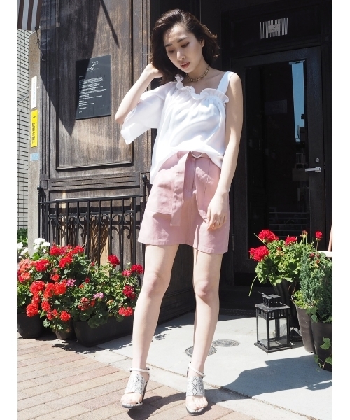 MURUA（ムルーア）の「イレギュラーワンショルアシメＴＯＰＳ（シャツ/ブラウス・レディース・ミント/ホワイト/ブラック・FREE）」の11枚目の写真