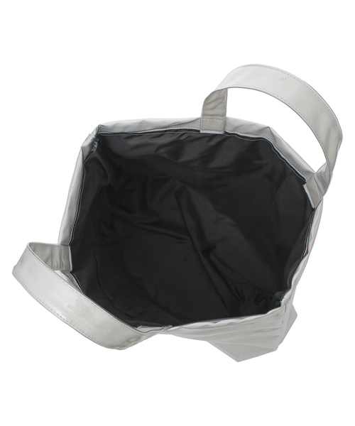 CLANE（クラネ）の「VINYL CANVAS BAG（トートバッグ・レディース・ブラック/ホワイト・FREE）」の7枚目の写真