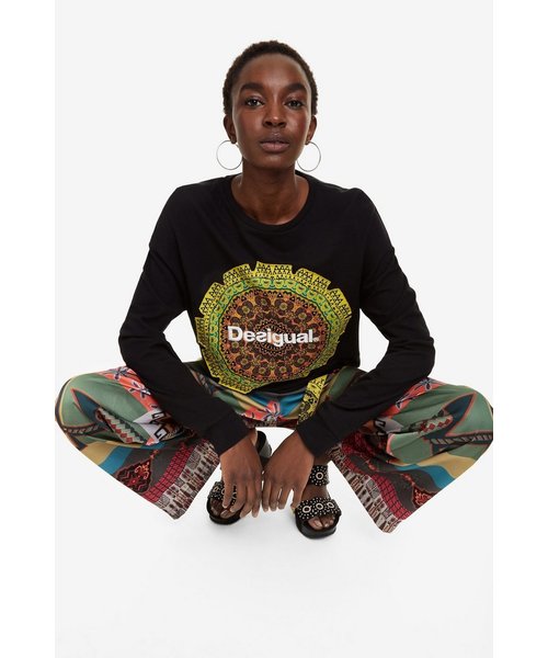 Desigual(デシグアル)の「曼荼羅柄スウェット GREVE(スウェット・レディース・ブラック・L/2L/S/M)」の7枚目の写真