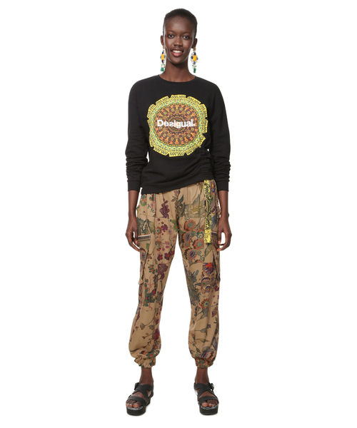 Desigual(デシグアル)の「曼荼羅柄スウェット GREVE(スウェット・レディース・ブラック・L/2L/S/M)」の10枚目の写真