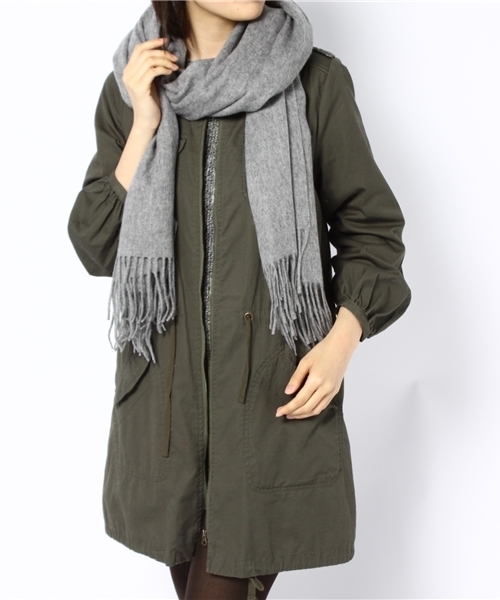 BEAUTY&YOUTH UNITED ARROWS（ビューティーアンドユースユナイテッドアローズ）の「BYSF ソリッドカラーストール 70×180 ◆（ストール/ショール・レディース・ブラック/ブラウン/ピンク/グレー/ダークグレー/オリーブ/ネイビー・フリー）」の8枚目の写真