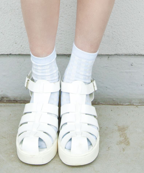 WEGO（ウィゴー）の「WEGO/ヒールメッシュサンダル（サンダル・レディース・ホワイト/ブラック・24.5/23.5）」の2枚目の写真