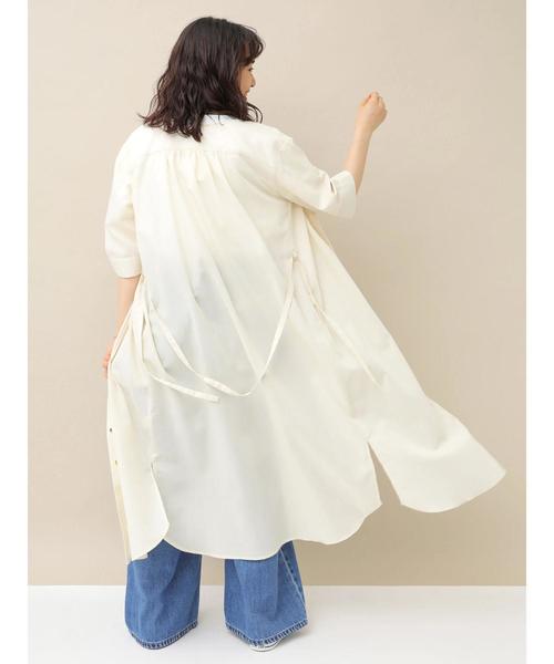 earth music&ecology(アースミュージックアンドエコロジー)の「羽織りシャツワンピース 〇*(ワンピース・レディース・ダークグリーン/ベージュ/ネイビー/ブラウン/アイボリー/ピンク系その他2・FREE)」の12枚目の写真