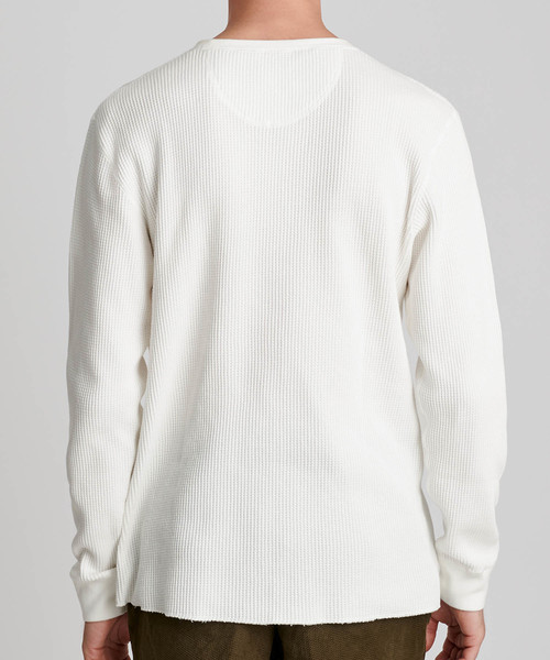 Saturdays NYC(サタデーズ ニューヨークシティ )の「Alek Waffle Longsleeve T-Shirt(Tシャツ/カットソー・メンズ・オフホワイト/オリーブ/ピンク・XS/S/M/L/XL)」の6枚目の写真