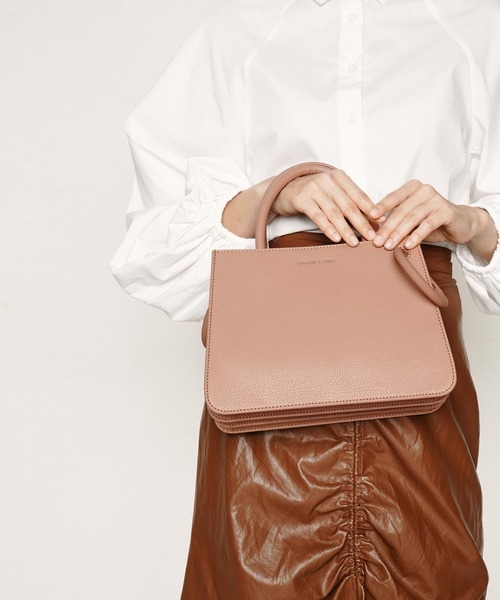 チャンキーチェーン トップハンドルストラクチャードバッグ チャールズアンドキース CHARLES & KEITH（チャールズ & キース）の「チャンキーチェーン