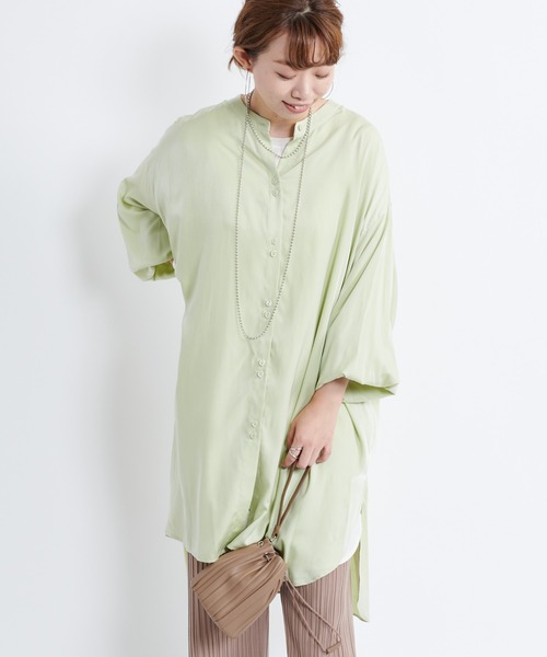 DouDou（ドゥドゥ）の「2連ボタンBIGチュニックシャツ（シャツ/ブラウス・レディース・チャコールグレー/オフホワイト/ライトグリーン・FREE）」の19枚目の写真