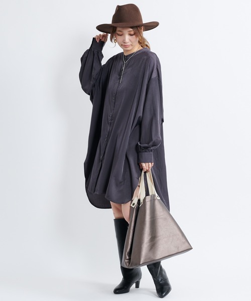 DouDou（ドゥドゥ）の「2連ボタンBIGチュニックシャツ（シャツ/ブラウス・レディース・チャコールグレー/オフホワイト/ライトグリーン・FREE）」の14枚目の写真