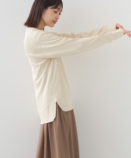 OMNES（オムネス）の「ユニセックス ハニカムストレッチプルオーバーTシャツ（Tシャツ/カットソー・メンズ・ホワイト/ブラック/ベージュ/ブルーグレー/ラベンダー/ブラウン/ライトグレー/アイボリー/ネイビー・SMALL/MEDIUM/LARGE/X-LARGE）」の17枚目の写真