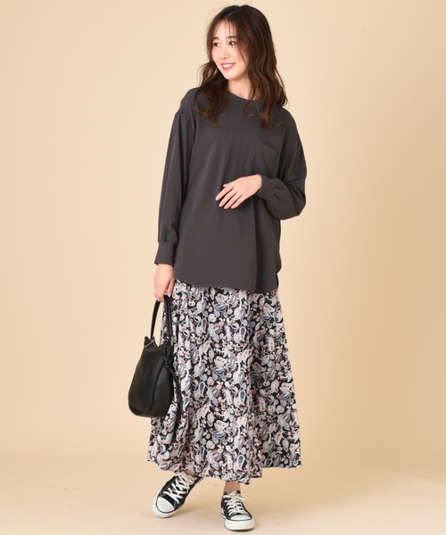 INTERPLANET（インタープラネット）の「ペイズリーパネル切替ロングスカート（スカート・レディース・ネイビー/カーキ・FREE）」の16枚目の写真